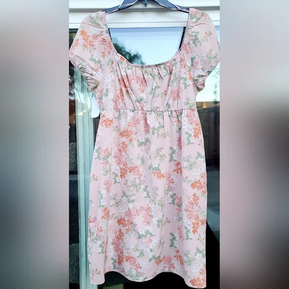 Pink Republic Floral Peasant Mini Dress – Size Large - Picture 12 of 17